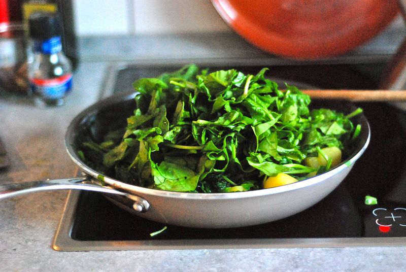 Sauteeing fresh spinach