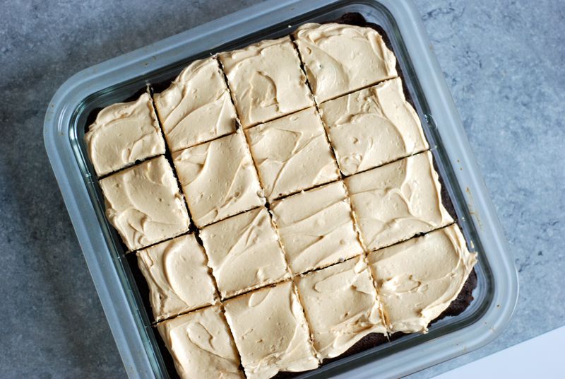 Bittersweet brownies with peanut butter frosting