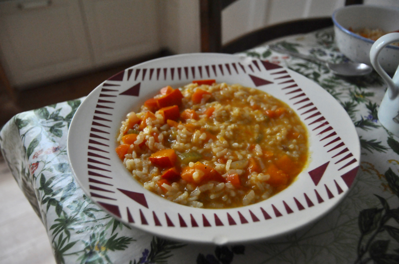 Squash and rice soup